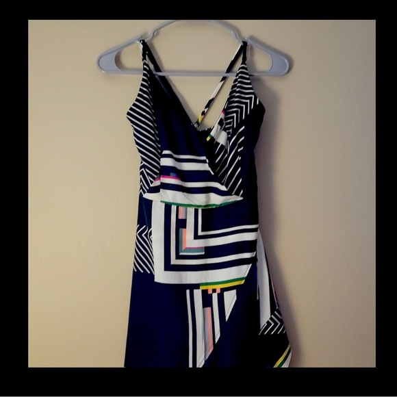 Lulus Dresses & Skirts - Lulu's Geometric High Low Dress- NEW!